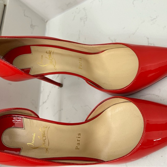 Christian Louboutin - Picture 5 of 5